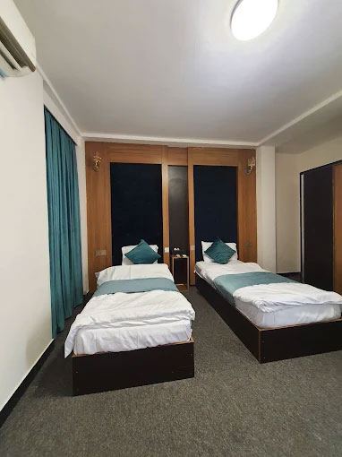 Burj Al Yusuf Hotel