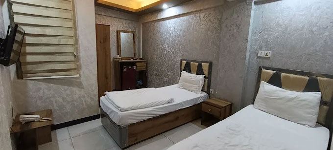 Jannatul Mustafa Hotel