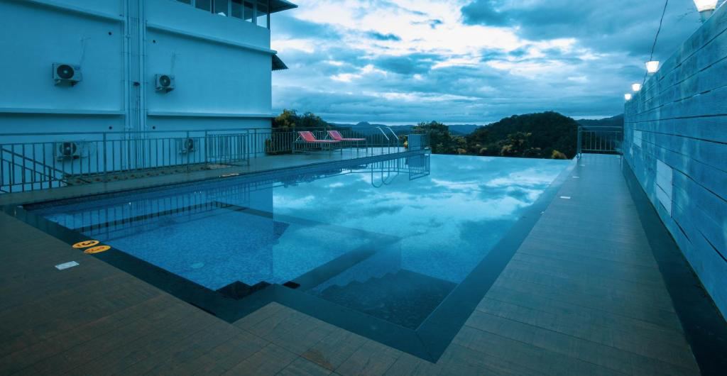The Lake View Resort