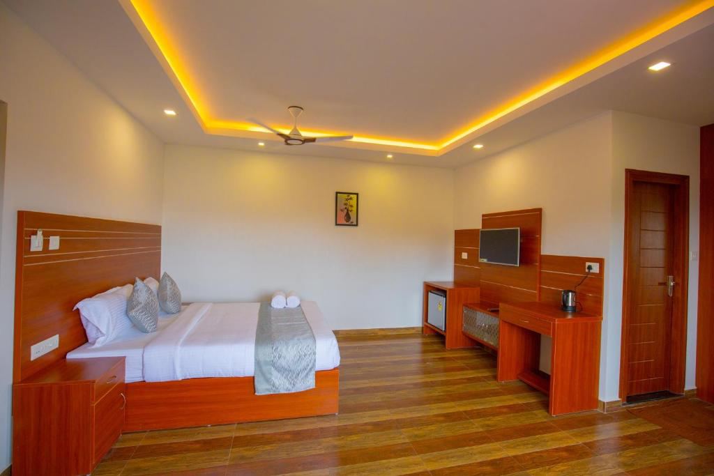 The Lake View Resort