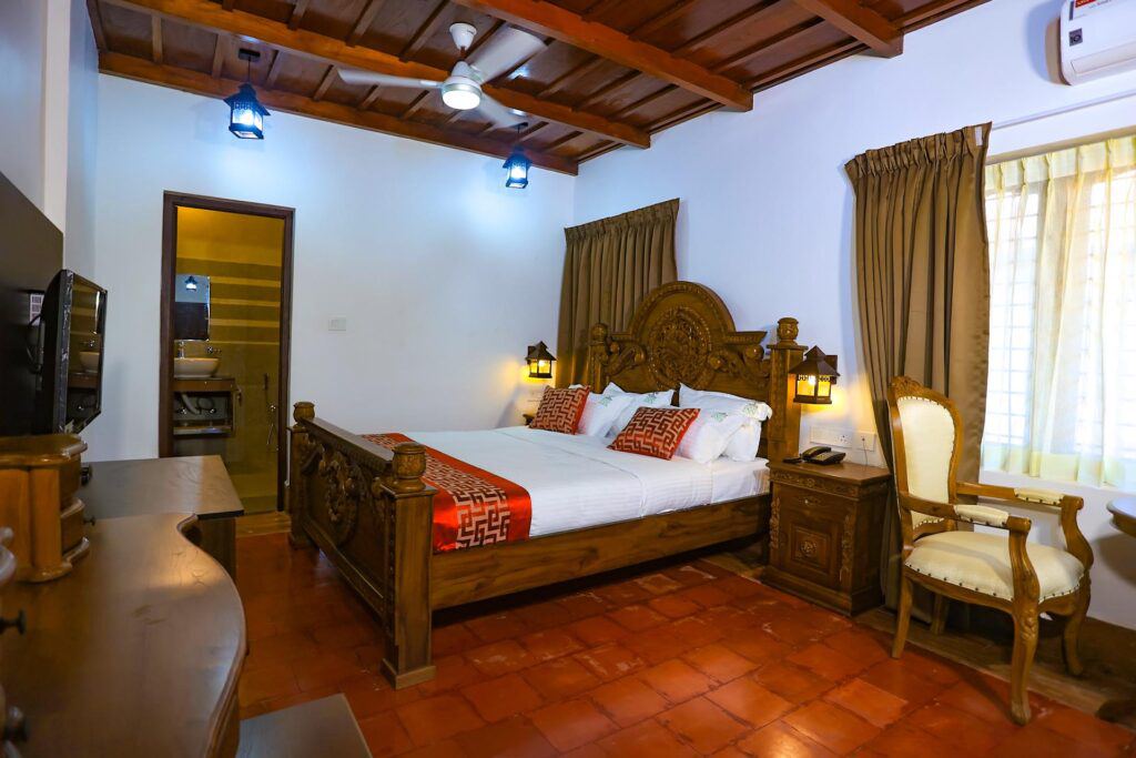 Heaven Inn Resorts