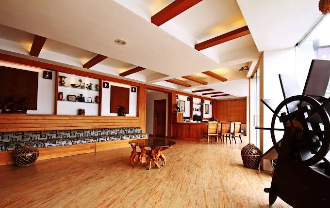 Green Ridge Hotel