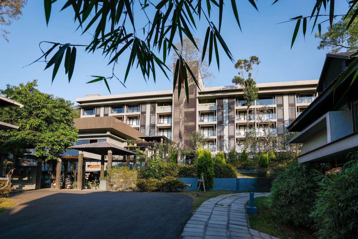 The Mountain Courtyard Resort