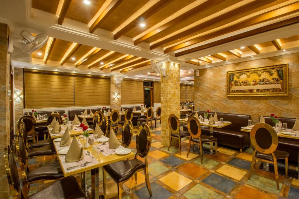 Crown Valley Resort