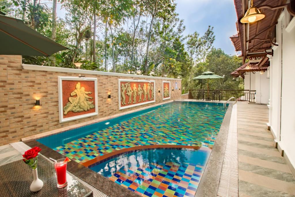 Crown Valley Resort