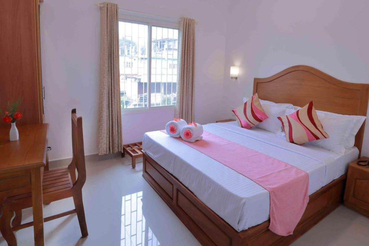 Livins Inn Hotel