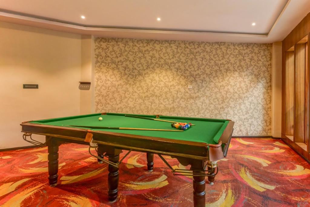 Summit Montana Suites & Spa