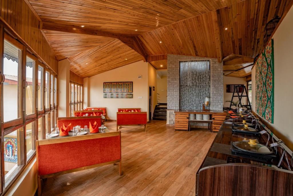 Summit Namnang Courtyard & Spa