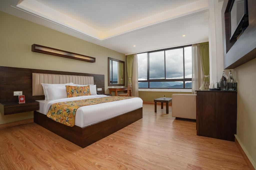 Summit North Star Hotel