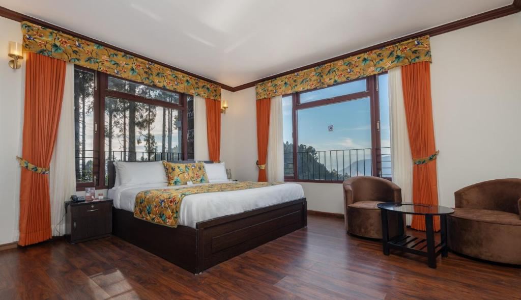 Summit Sherpa Mountain Hotel & Spa