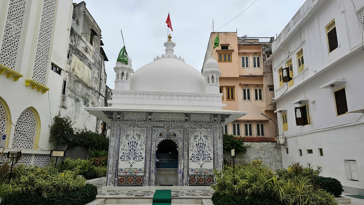 Mazaar e Luqmanji Udaipur