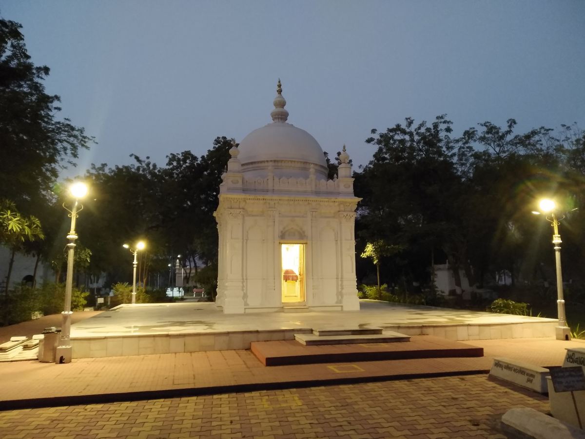Mazar E Syedi Khoj Bin Malak Sahab