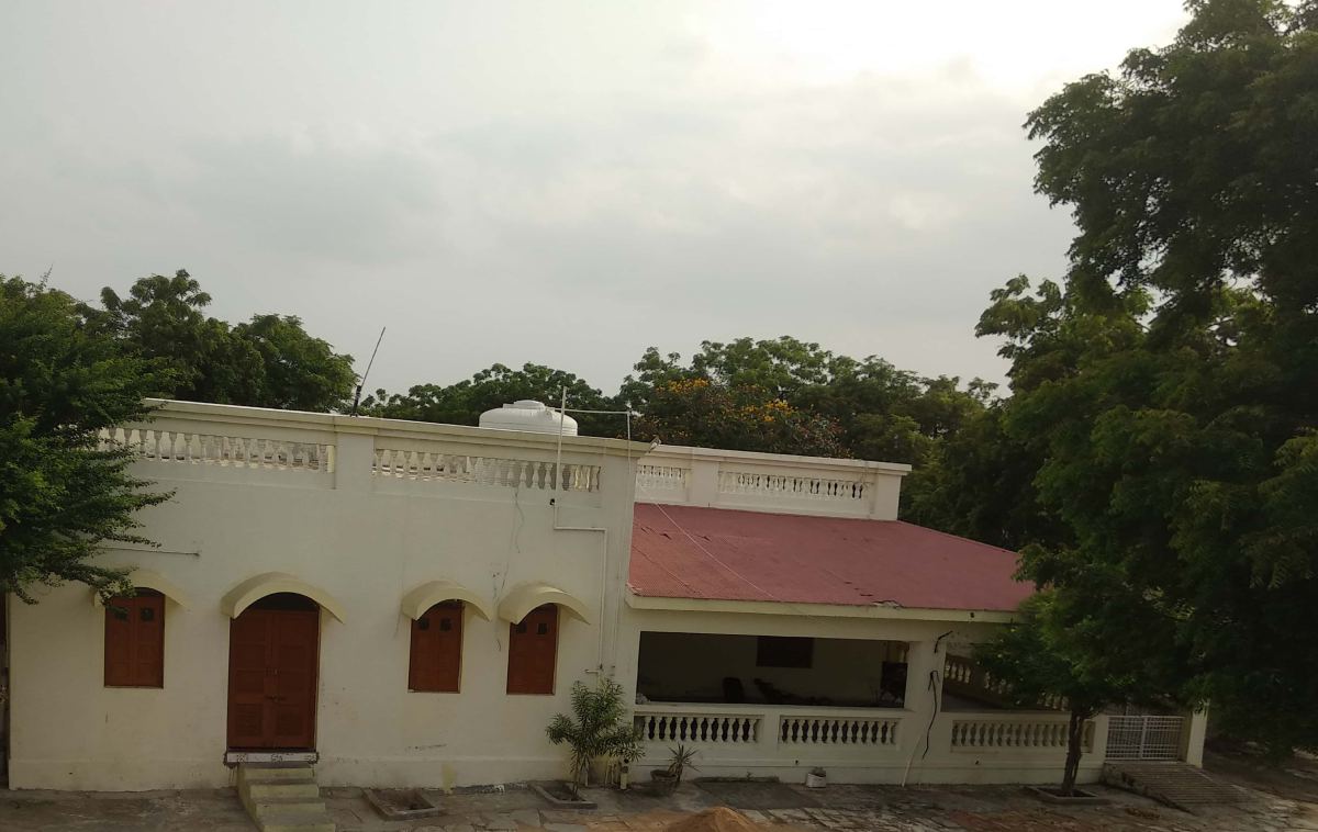 Mazar E Burhani  Pisawada