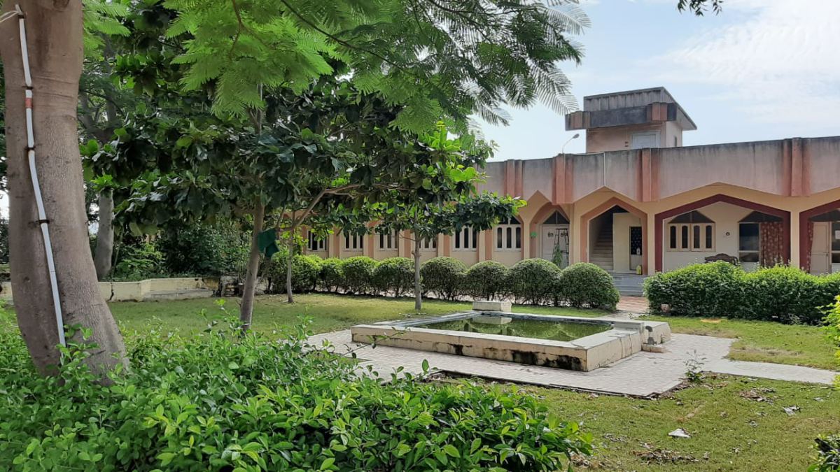 Mazar E Maulaya Sheikhfeer Saheb Ranpur