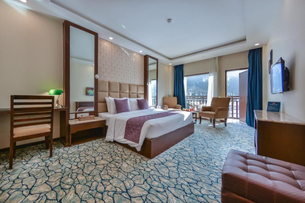 The Chinar Resort & Spa