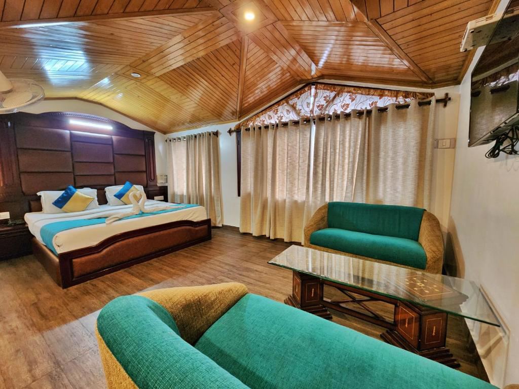 Hotel Surya