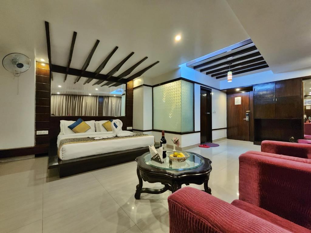 Hotel Surya