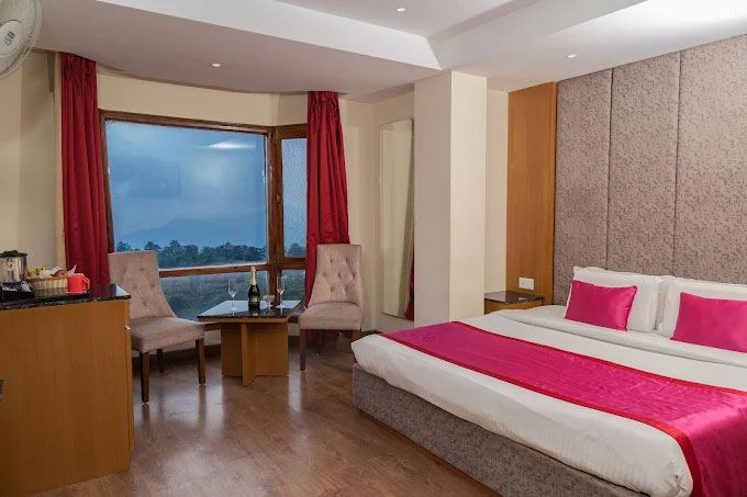 Ashiana Clarks Inn Hotel