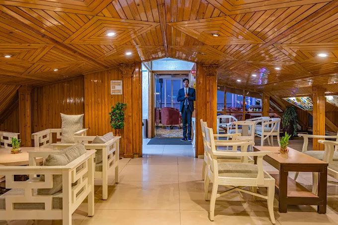 Ashiana Clarks Inn Hotel