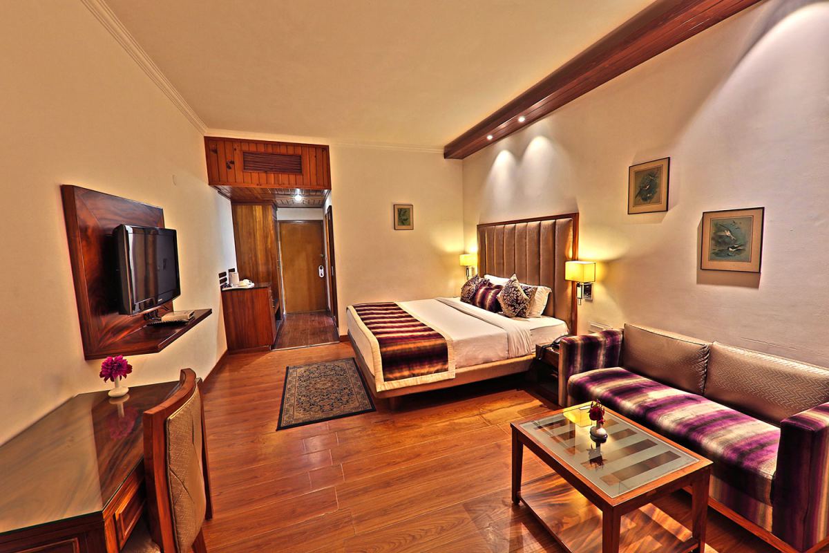Manali Heights Hotel