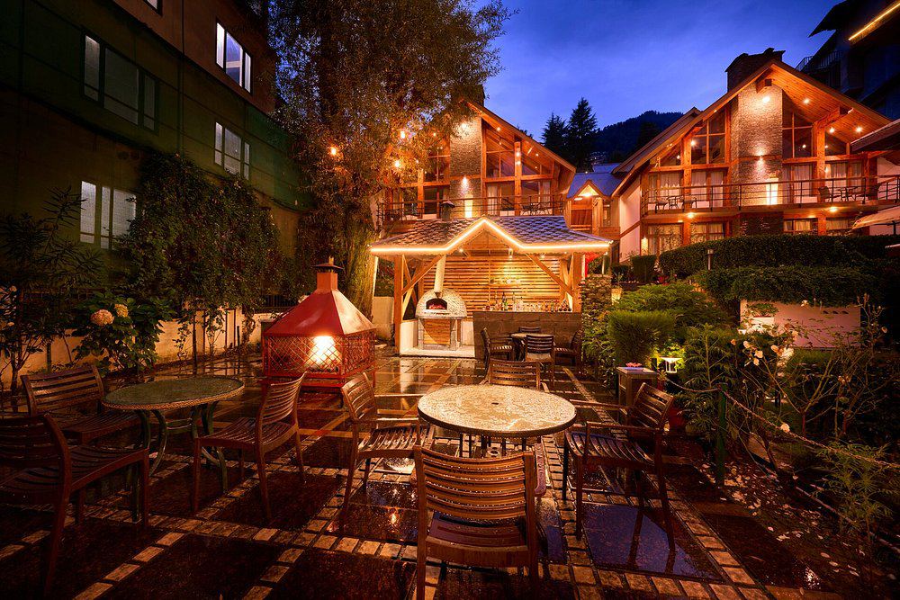 Renest River Country Resort