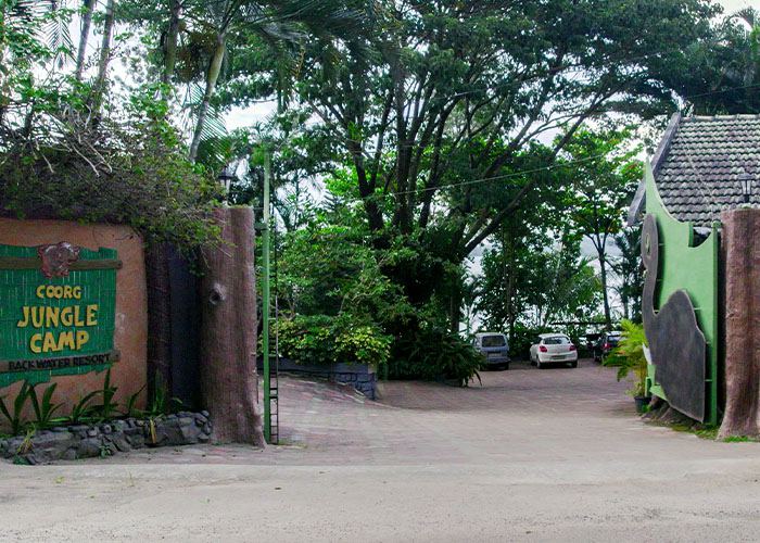 Jungle Camp Backwater Resort Hotel