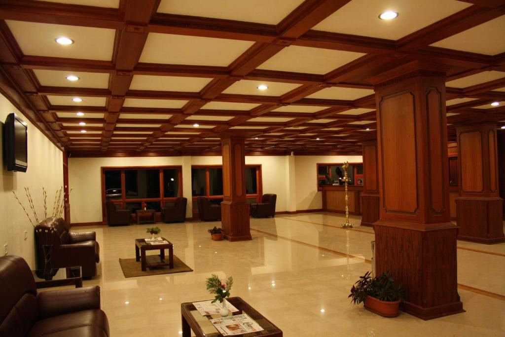 Ayur County Resorts