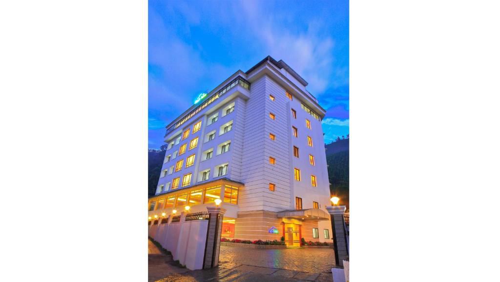 Clouds Valley Hotel