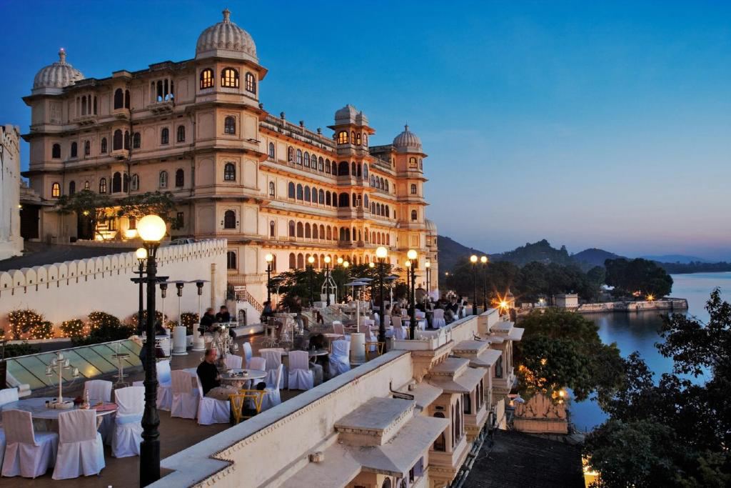 Taj Fateh Prakash Palace