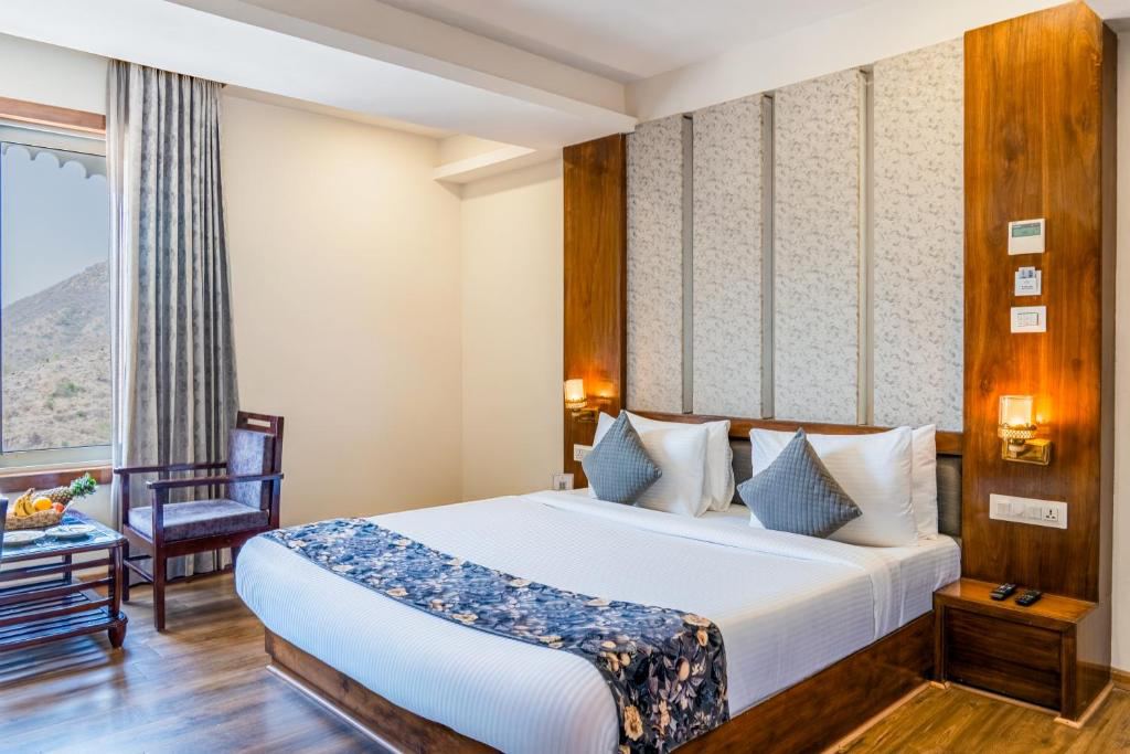 Hotel Paandora Grand