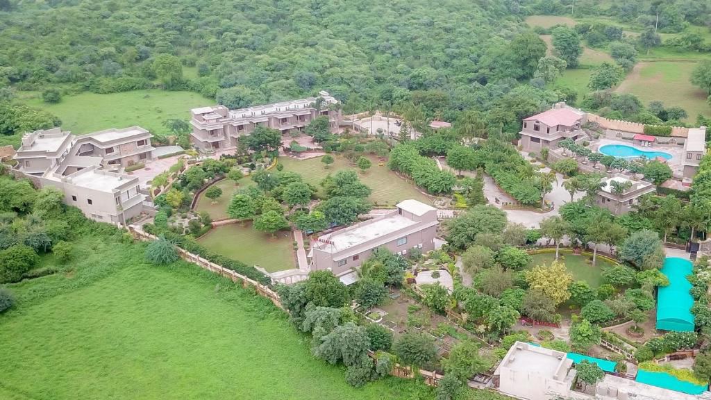 Araliayas Resort and Spa
