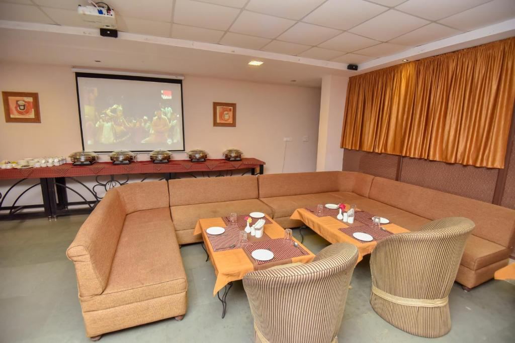 Araliayas Resort and Spa