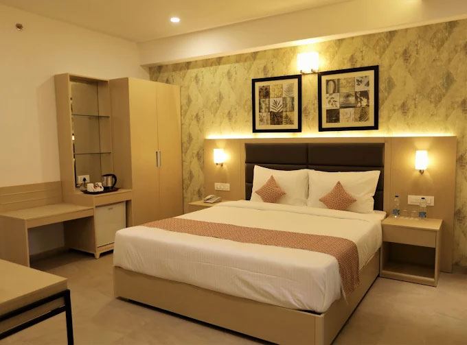 Tripli Hotels Shourya Residency