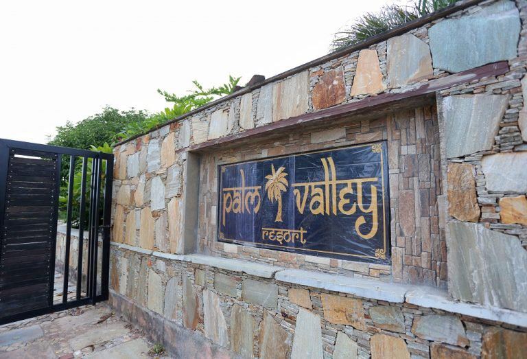 Palm Valley Resort