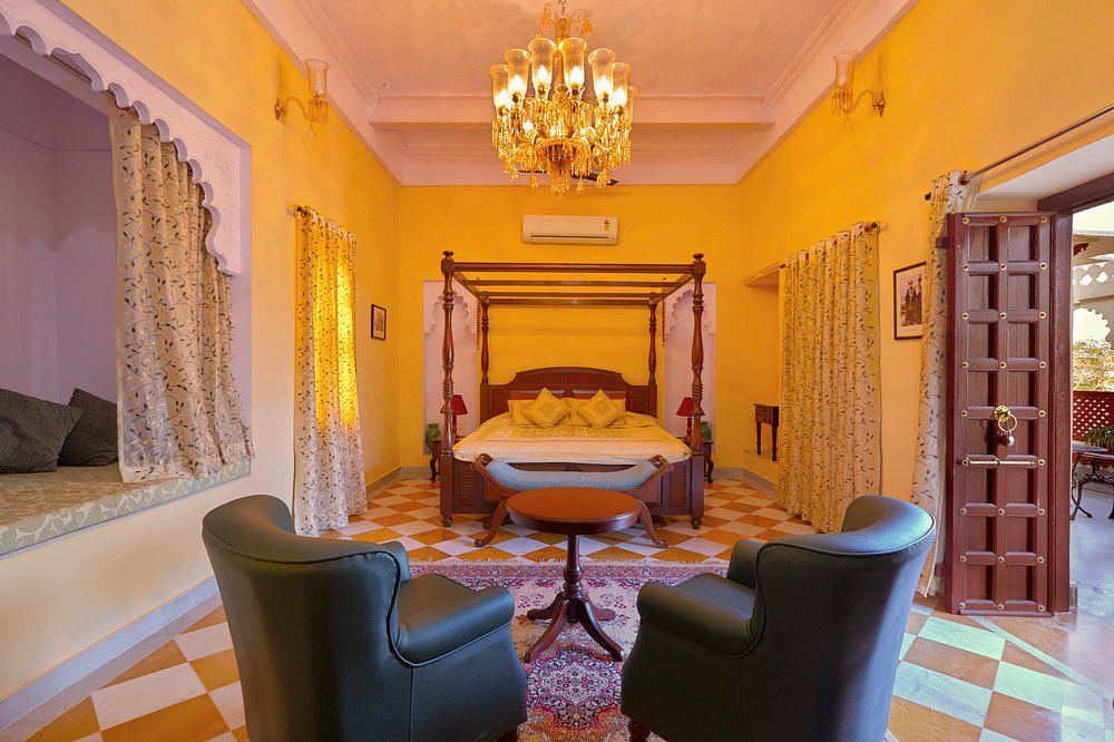 Fort Dhariyawad Heritage Hotel