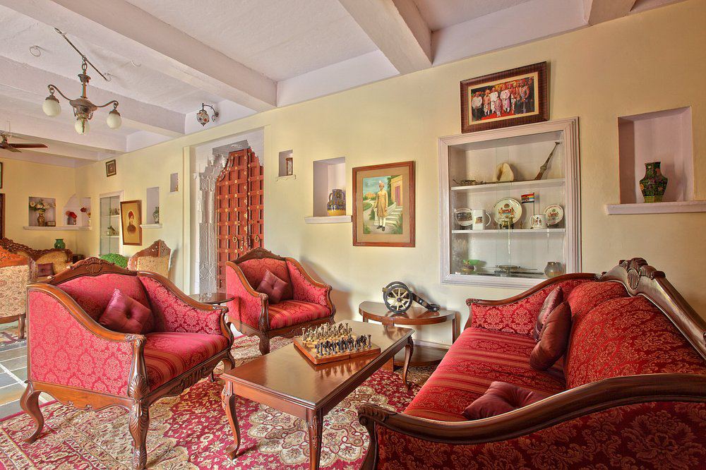 Fort Dhariyawad Heritage Hotel