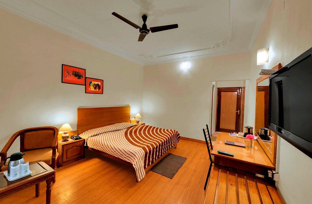 Suman Royal Resort