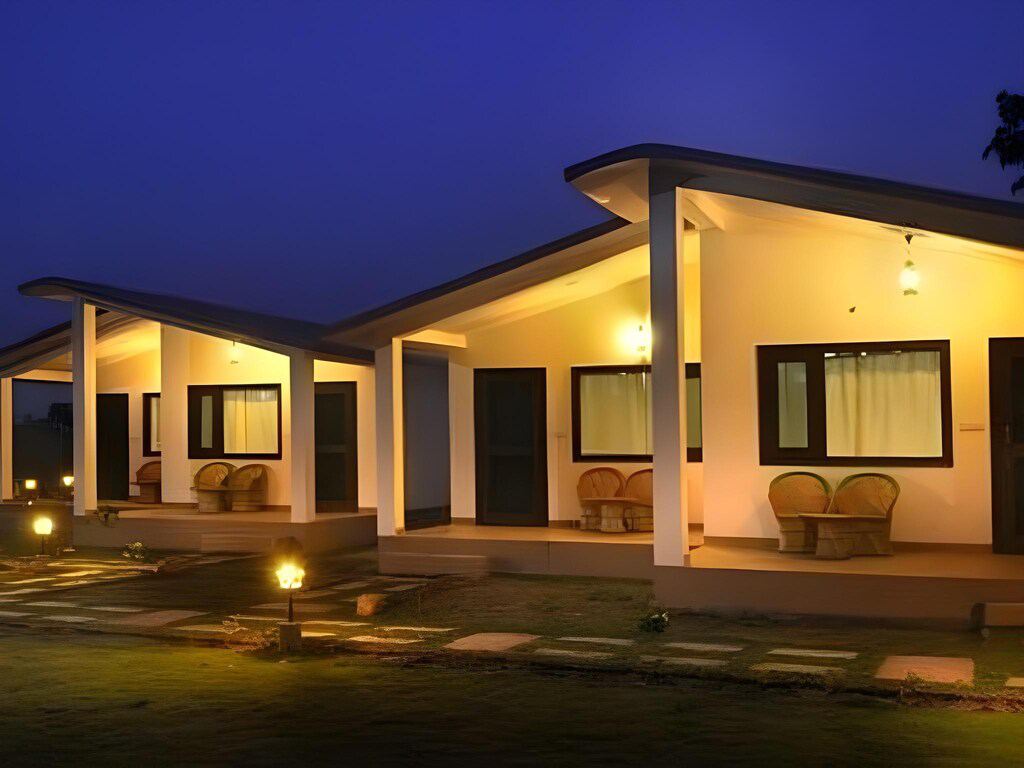 Bento Corbett Woods Resort