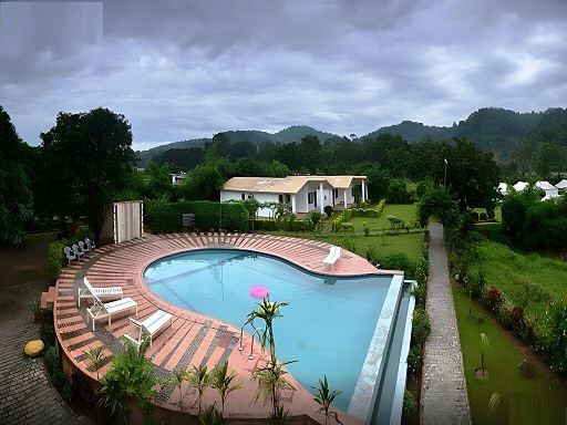 Bento Corbett Woods Resort
