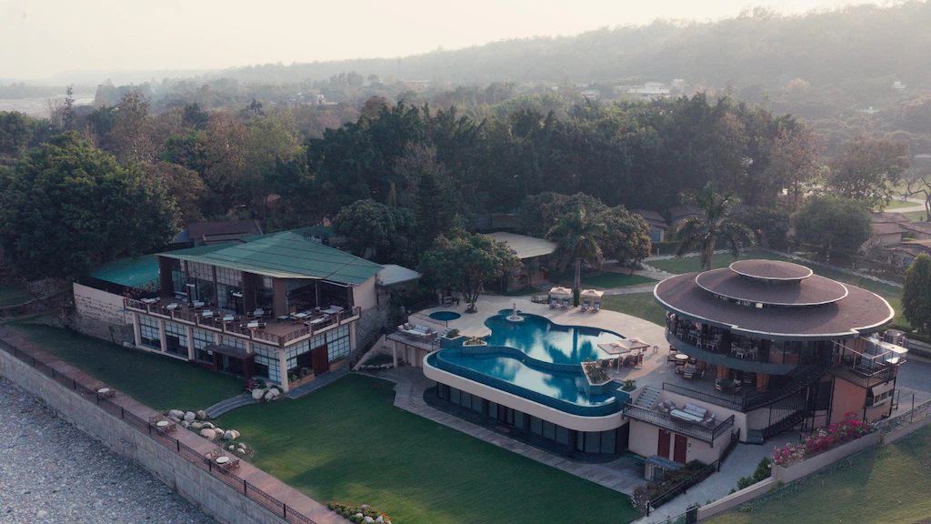 Manu Maharani Resorts & Spa