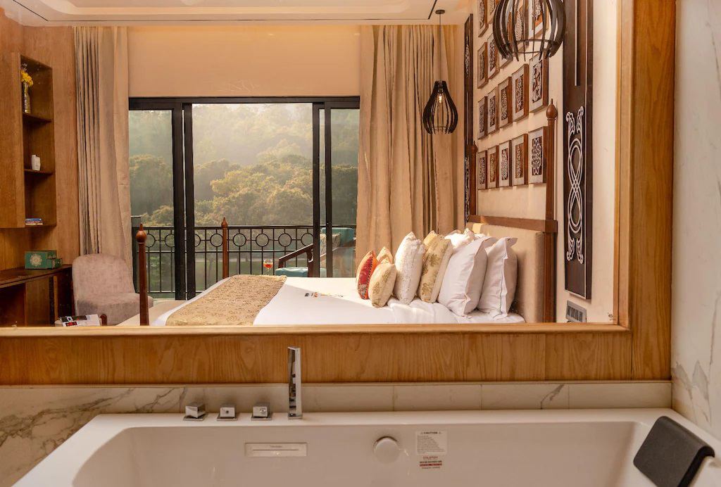 Manu Maharani Resorts & Spa