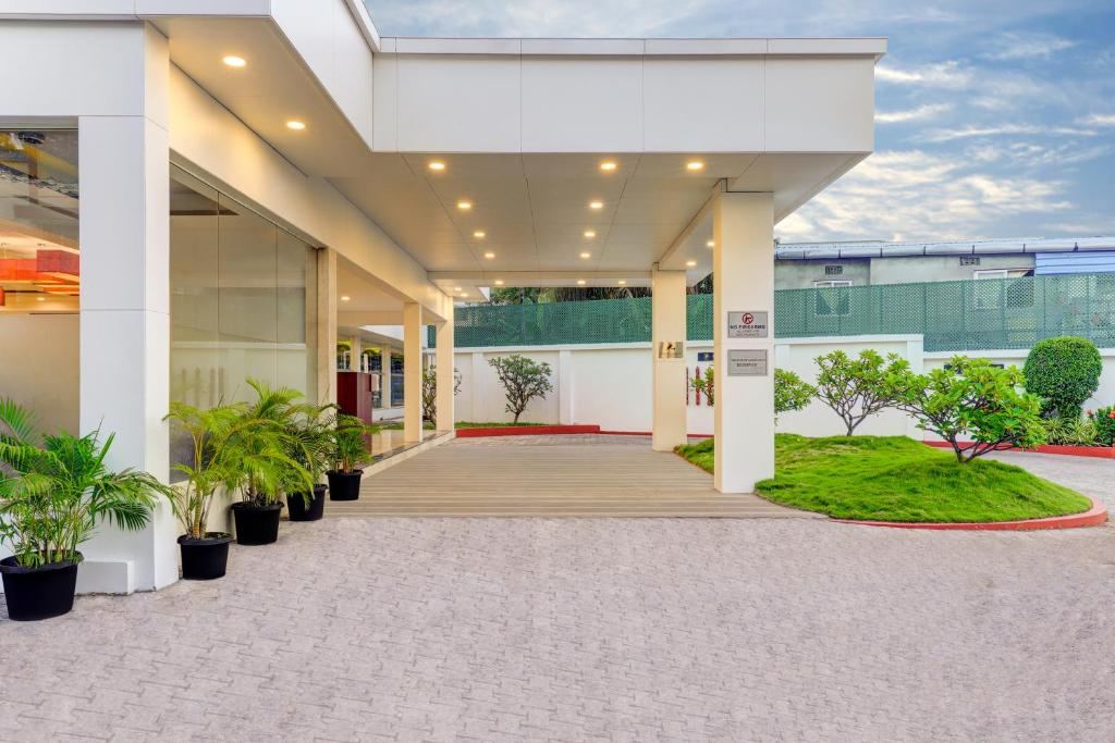 Lemon Tree Hotel