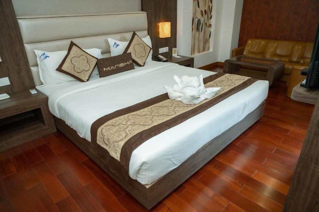 Hotel Mansha Regency