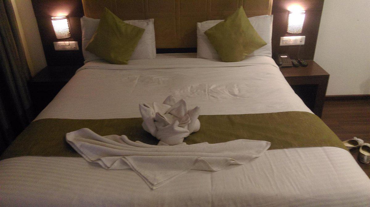 J Hotel
