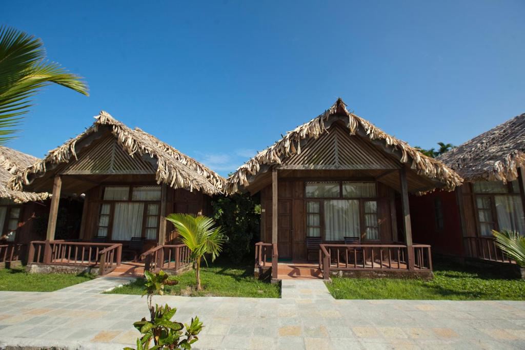 Symphony Palms Beach Resort And Spa