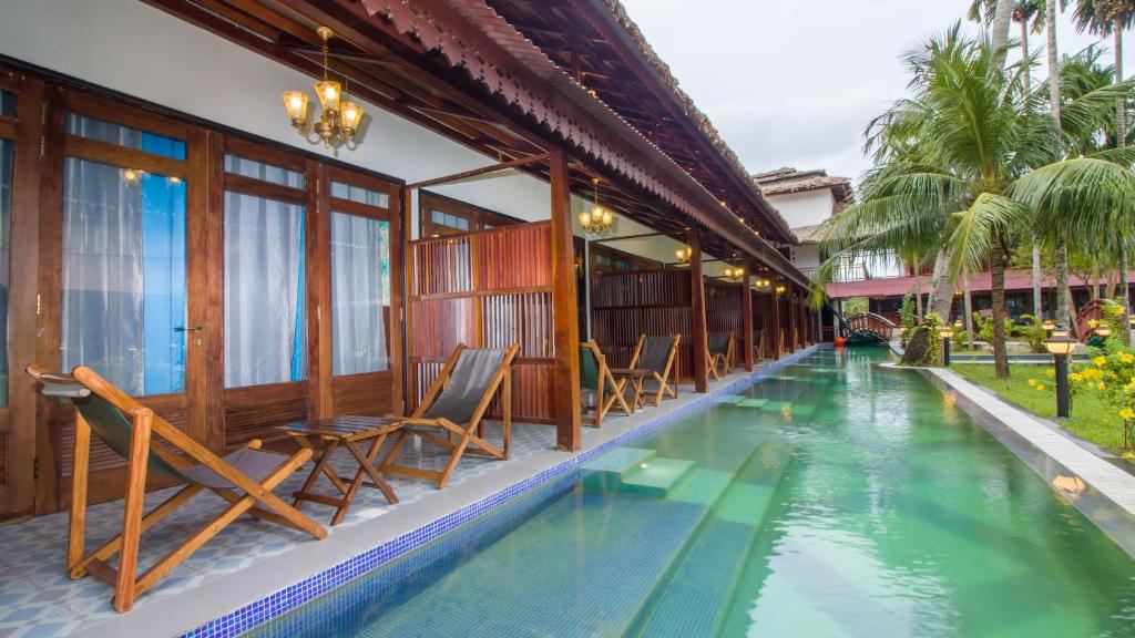 Symphony Summer Sands Beach Resort And Spa