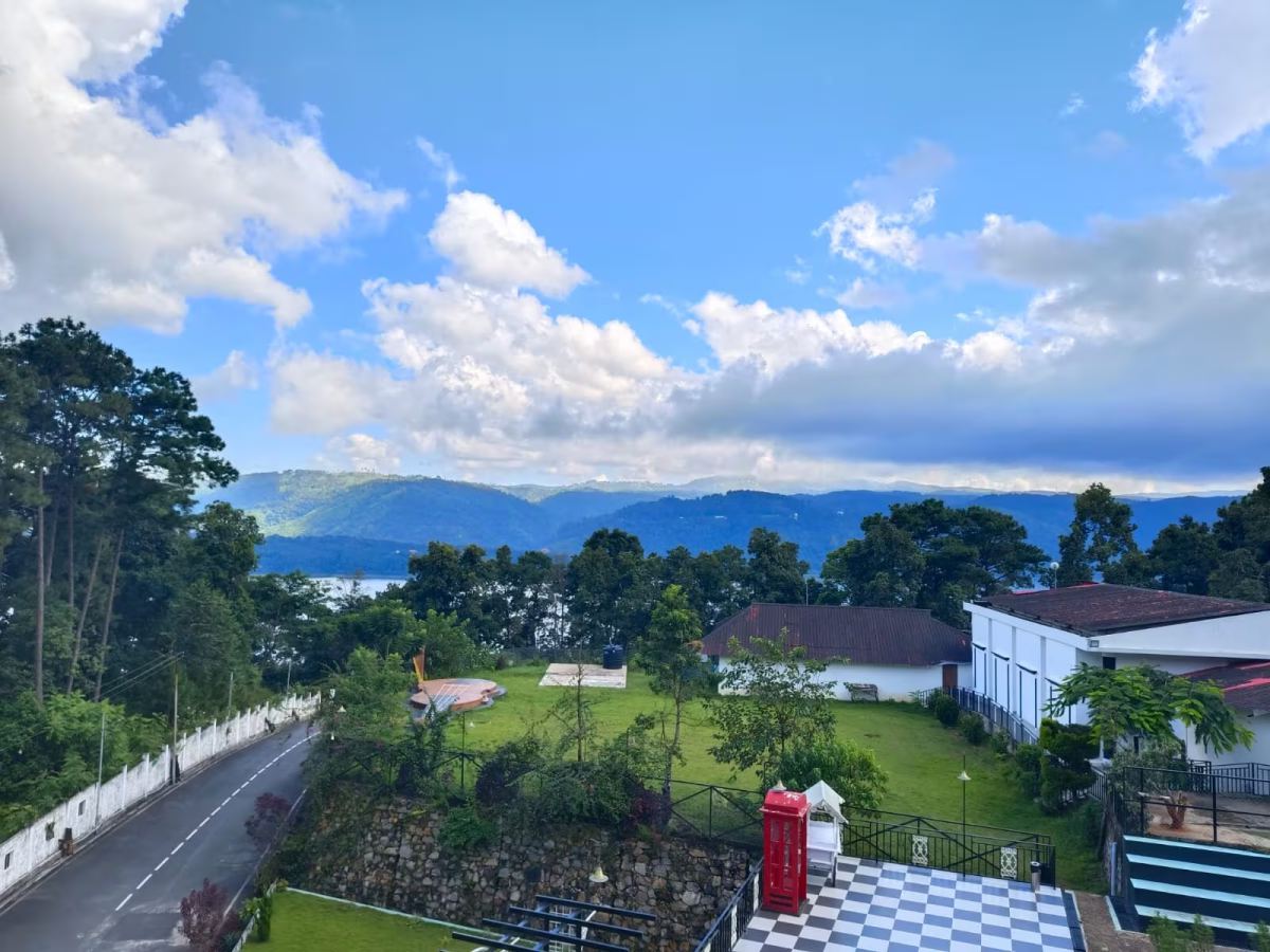 La Nicholas Dei Da Kine Resort