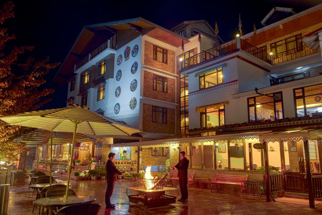 Yarlam Resort