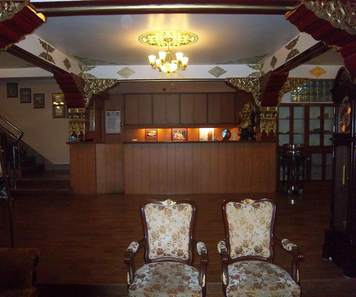 Yarlam Resort