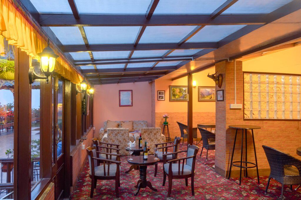 Yarlam Resort
